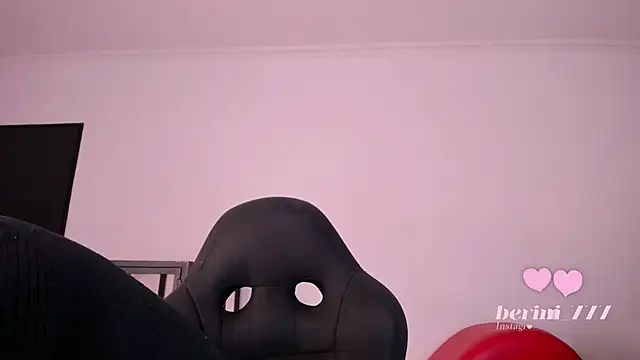 AmberiniHoffman online show from 06/12/26, 12:04