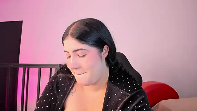 AmberiniHoffman online show from 06/15/26, 12:07