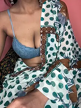 Indian lovly online show from 01/18/25, 01:51