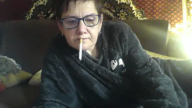 Snapshot of AlanaLaDream chatting on 09/30/25, 09:36 AlanaLaDream online show from 09/30/25, 09:36