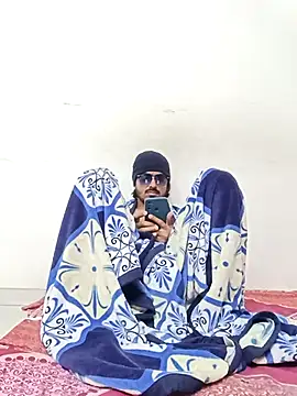 Snapshot of Samser0403 chatting on 12/13/25, 07:53 Samser0403 online show from 12/13/25, 07:53