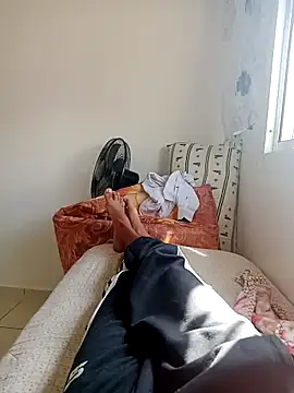 Snapshot of Anal_Fisting9 chatting on 10/13/25, 11:21 Anal Fisting9 online show from 10/13/25, 11:21