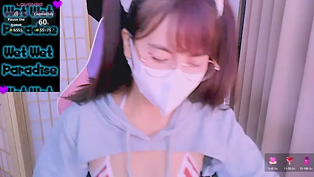 desiregirl69 online show from 09/26/25, 03:38