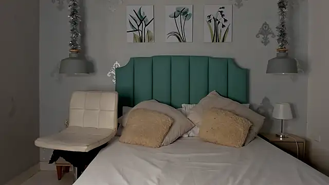 Khenta Michells online show from 01/17/25, 10:44