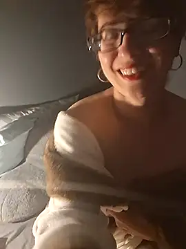 Snapshot of MsPink_Flamingtoes544 chatting on 09/18/25, 07:32 MsPink Flamingtoes544 online show from 09/18/25, 07:32