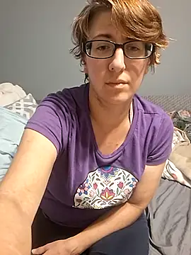 Snapshot of MsPink_Flamingtoes544 chatting on 10/21/25, 07:53 MsPink Flamingtoes544 online show from 10/21/25, 07:53