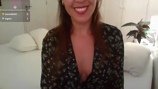 yournextdoorhottie online show from 05/10/26, 12:38