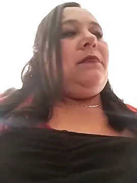 Snapshot of sara_pineros chatting on 01/11/25, 06:01 sara pineros online show from 01/11/25, 06:01
