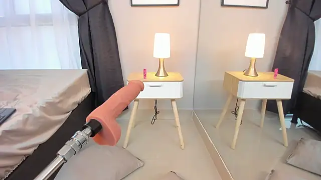 Snapshot of divine_sin chatting on 10/02/25, 06:48 divine sin online show from 10/02/25, 06:48