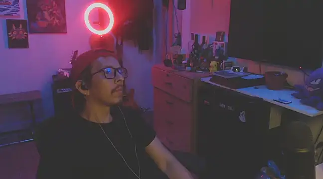 Snapshot of Pit_xxz chatting on 02/12/25, 02:45 Pit xxz online show from 02/12/25, 02:45