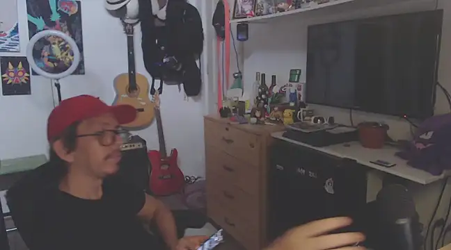 Snapshot of Pit_xxz chatting on 02/12/25, 04:33 Pit xxz online show from 02/12/25, 04:33