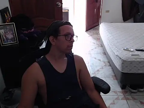 Snapshot of Pit_xxz chatting on 09/23/25, 03:26 Pit xxz online show from 09/23/25, 03:26