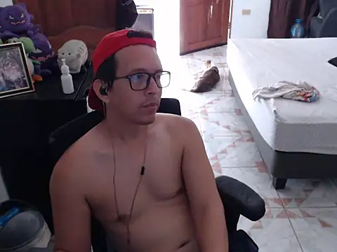 Snapshot of Pit_xxz chatting on 10/24/25, 03:08 Pit xxz online show from 10/24/25, 03:08