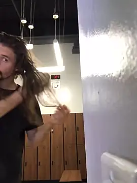 Snapshot of jay_weston chatting on 12/17/24, 02:22 jay weston online show from 12/17/24, 02:22