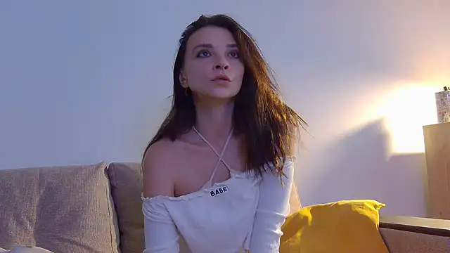 Snapshot of TeenyMariaXx chatting on 10/01/25, 03:34 TeenyMariaXx online show from 10/01/25, 03:34