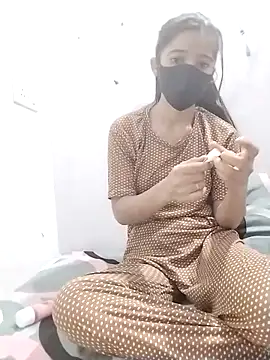 Snapshot of Cute-Ridhima chatting on 10/16/25, 04:46 Cute-Ridhima online show from 10/16/25, 04:46