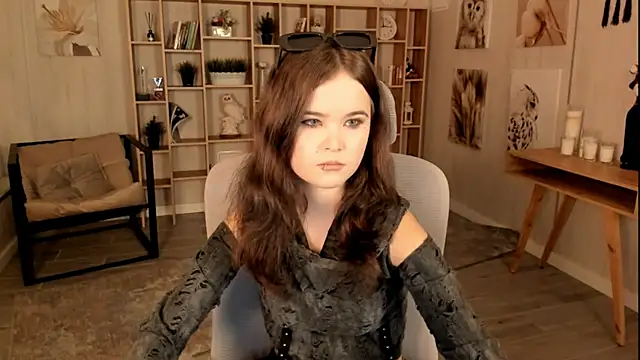 Snapshot of Elainebeness chatting on 09/24/25, 07:28 Elainebeness online show from 09/24/25, 07:28