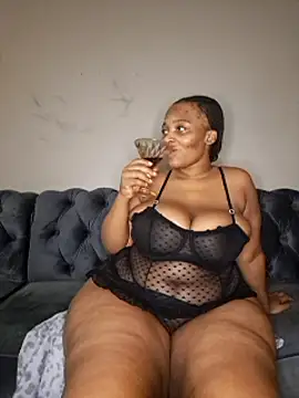thicktash online show from 02/20/25, 08:25