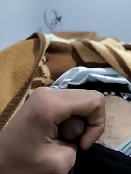 kinghunter21 online show from 12/16/24, 07:32