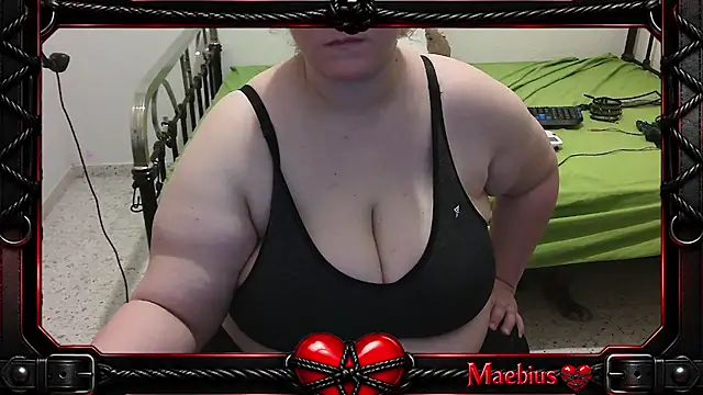Maebi online show from 07/27/26, 09:00