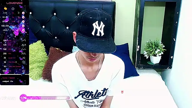 ttimy x boy online show from 12/20/24, 12:08