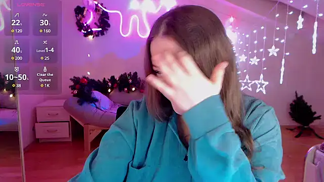 LizzyShine online show from 12/24/24, 06:28