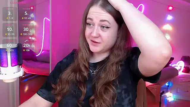 LizzyShine online show from 01/26/25, 05:55