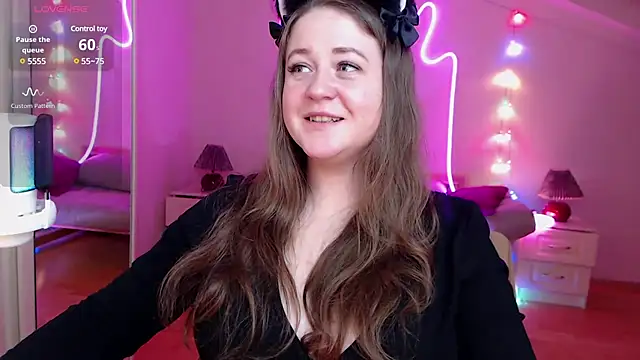 LizzyShine online show from 02/03/25, 08:57