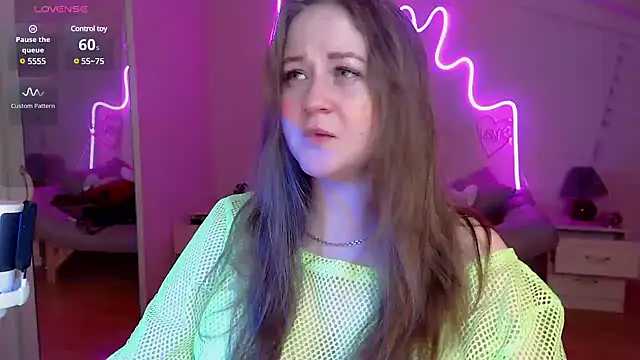 LizzyShine online show from 03/07/25, 11:49