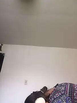 Miss oliviaa online show from 12/16/24, 07:43