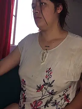 Miss oliviaa online show from 10/30/25, 05:02