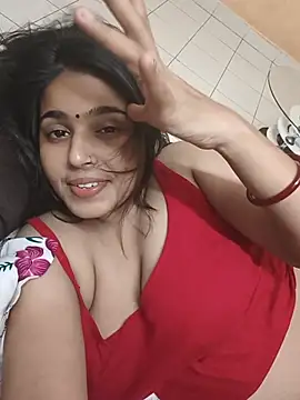 Snapshot of Sweet-Rani chatting on 06/25/26, 06:12 Sweet-Rani online show from 06/25/26, 06:12