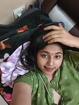Snapshot of Sweet-Rani chatting on 07/27/26, 06:15 Sweet-Rani online show from 07/27/26, 06:15