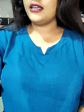 Snapshot of cutepragya2 chatting on 07/07/26, 04:55 cutepragya2 online show from 07/07/26, 04:55