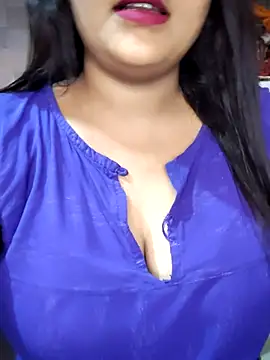 Snapshot of cutepragya2 chatting on 07/22/26, 08:17 cutepragya2 online show from 07/22/26, 08:17