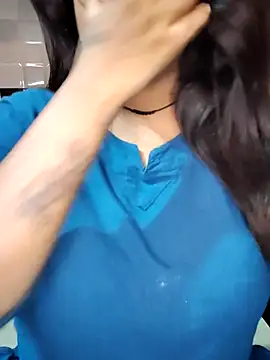 Snapshot of cutepragya2 chatting on 07/26/26, 11:17 cutepragya2 online show from 07/26/26, 11:17