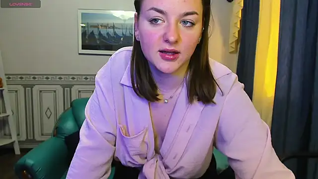 Helen Elliot online show from 12/24/24, 10:22