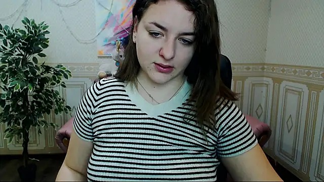 Helen Elliot online show from 02/04/25, 06:57