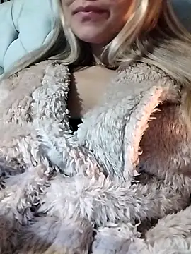 fofinhaa12 online show from 11/09/25, 02:15