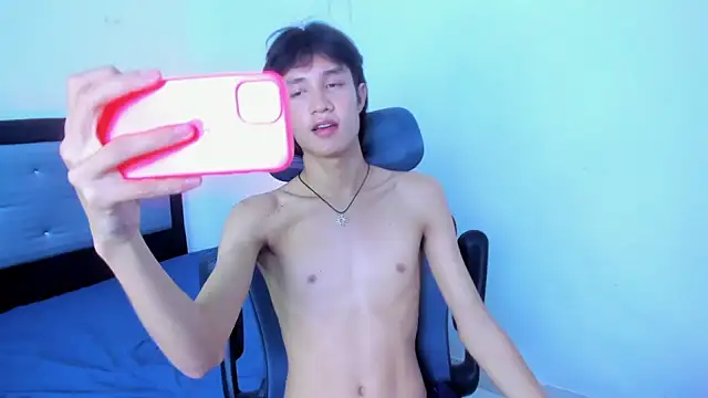 Snapshot of Johhan__Lee chatting on 02/09/25, 11:04 Johhan Lee online show from 02/09/25, 11:04