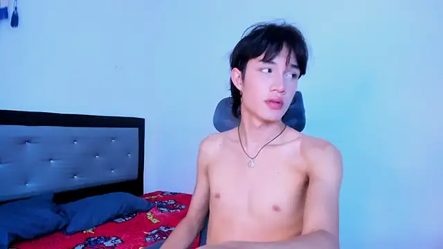 Snapshot of Johhan__Lee chatting on 02/24/25, 11:09 Johhan Lee online show from 02/24/25, 11:09