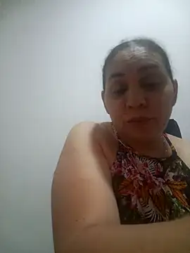 MirandaSoto online show from 12/04/25, 04:00