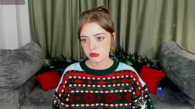 Snapshot of ellyford chatting on 12/08/24, 08:25 ellyford online show from 12/08/24, 08:25