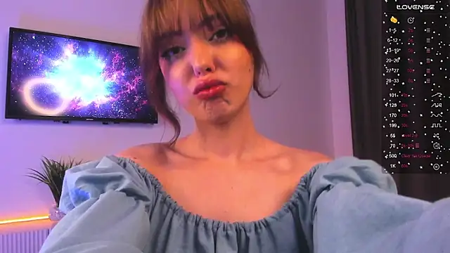 Snapshot of ellyford chatting on 01/31/25, 05:21 ellyford online show from 01/31/25, 05:21