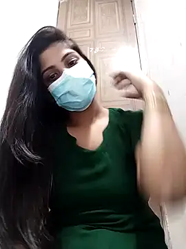 Cute-Lina online show from 12/19/24, 10:13