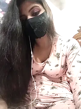 Cute-Lina online show from 12/19/24, 02:46