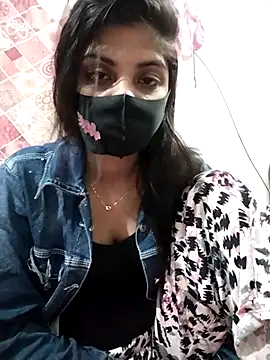 Cute-Lina online show from 01/10/25, 10:25