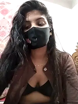 Cute-Lina online show from 01/18/25, 03:27