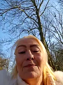 lisalustjouw online show from 03/07/25, 01:40