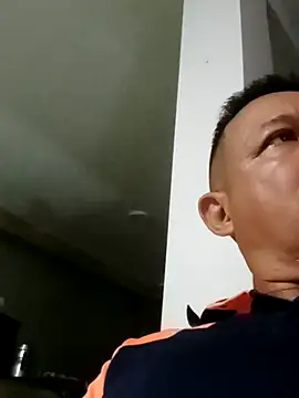 luchoarr online show from 09/15/25, 03:17